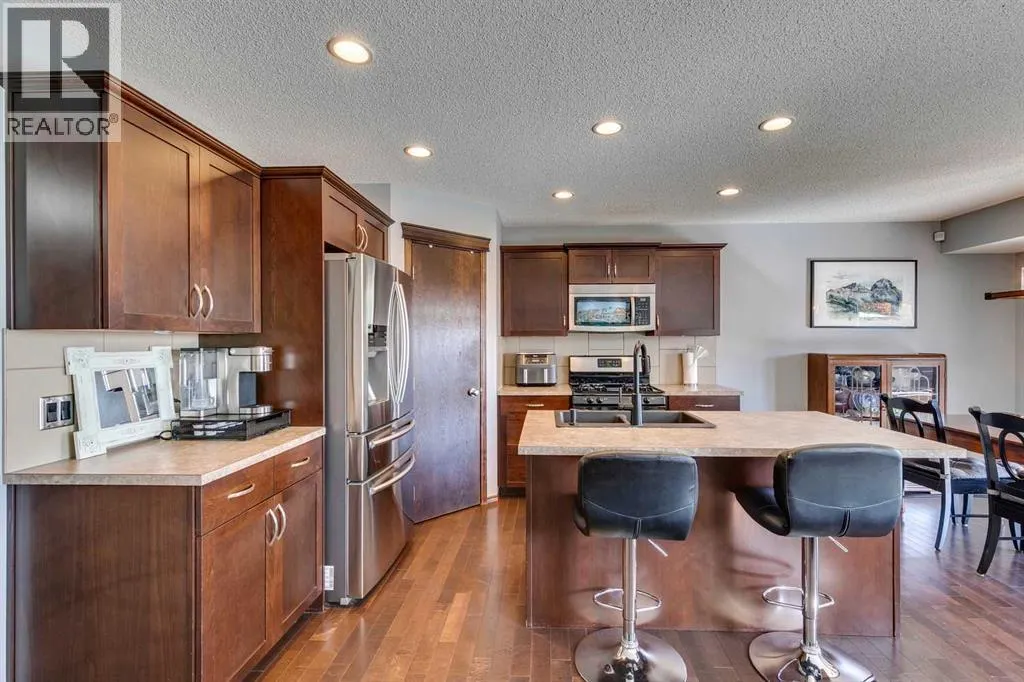 180 Cranberry Circle SE
