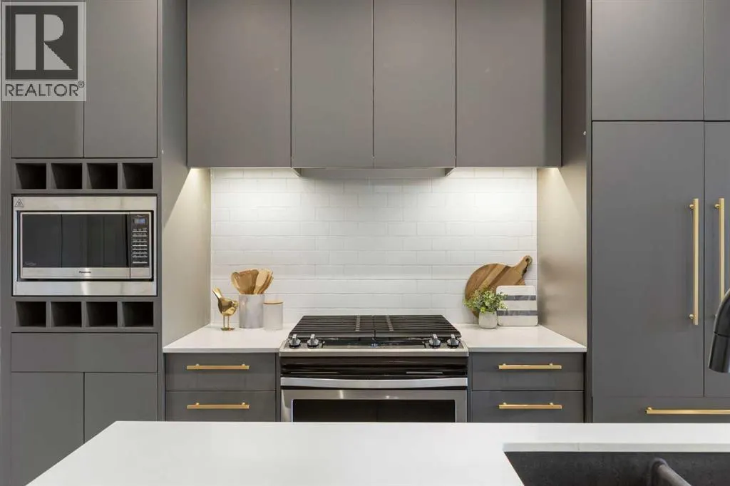 325, 4275 Norford Avenue NW