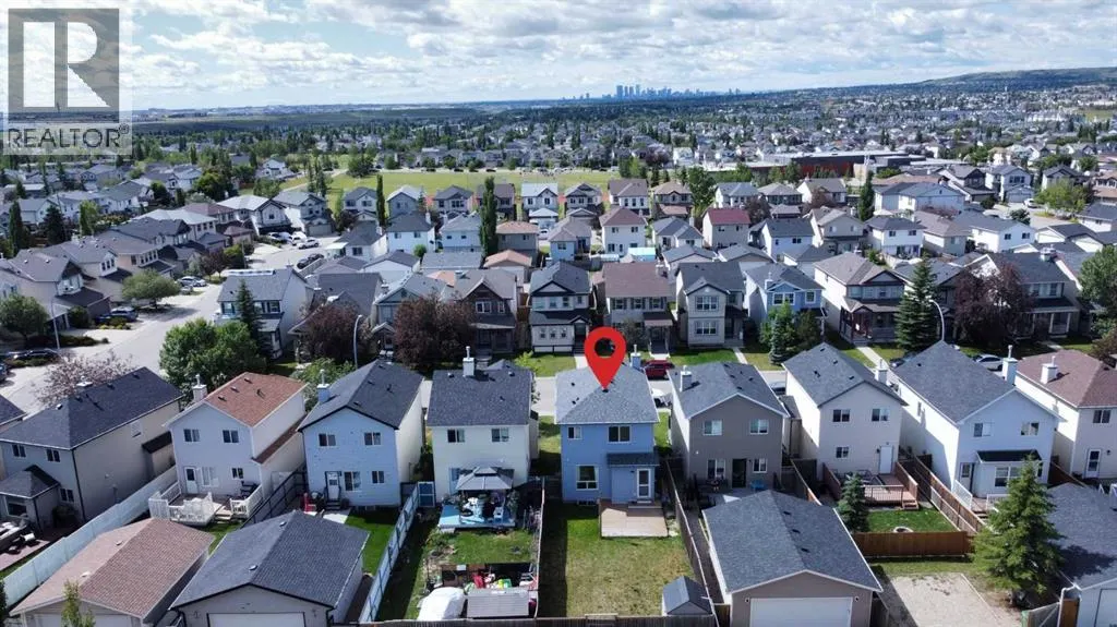 137 Covepark Crescent NE