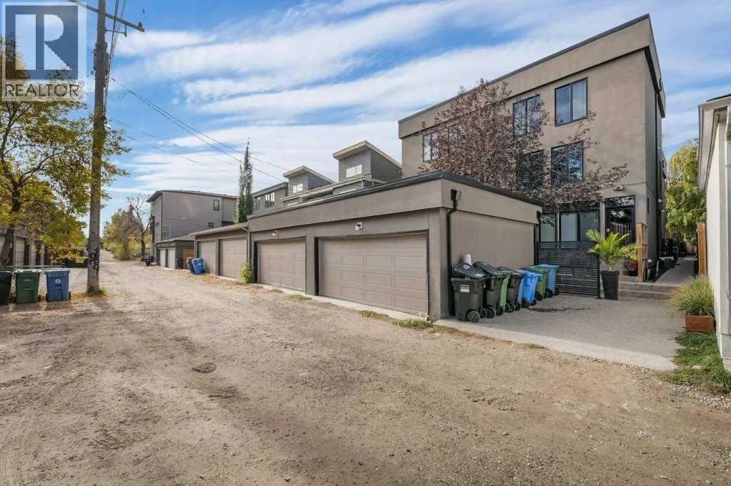 2, 1926 36 Street SW