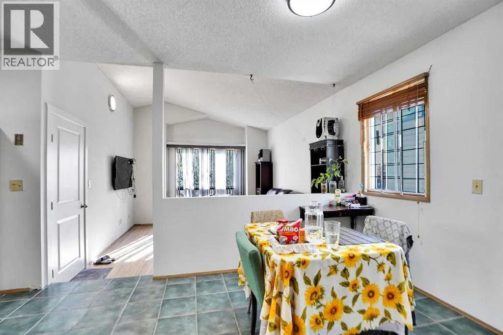 52 Erin Park Drive SE