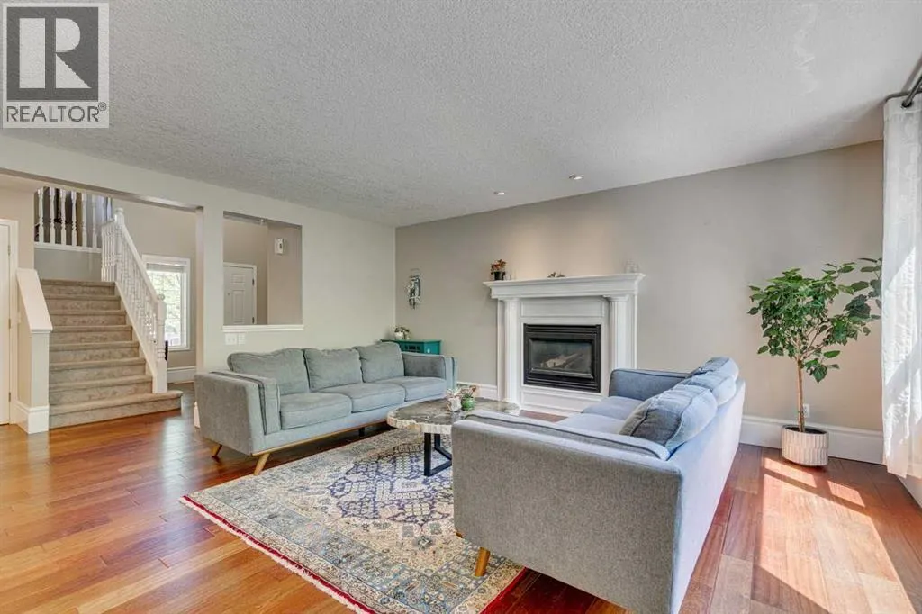 219 Chapalina Place SE
