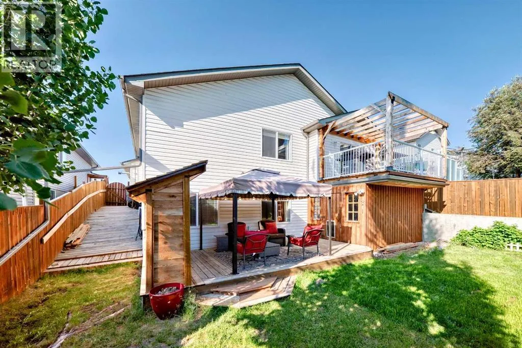 412 Highland Close