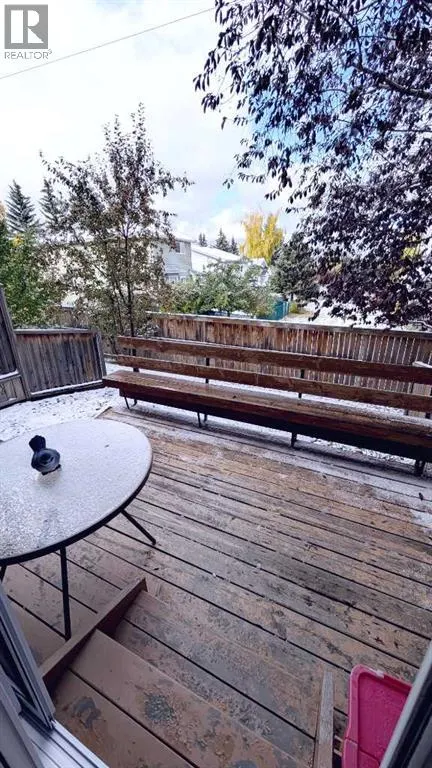 12 Shawbrooke Court SW