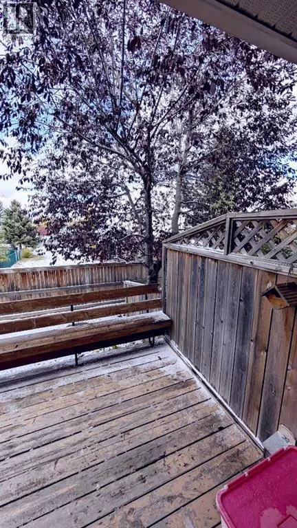12 Shawbrooke Court SW