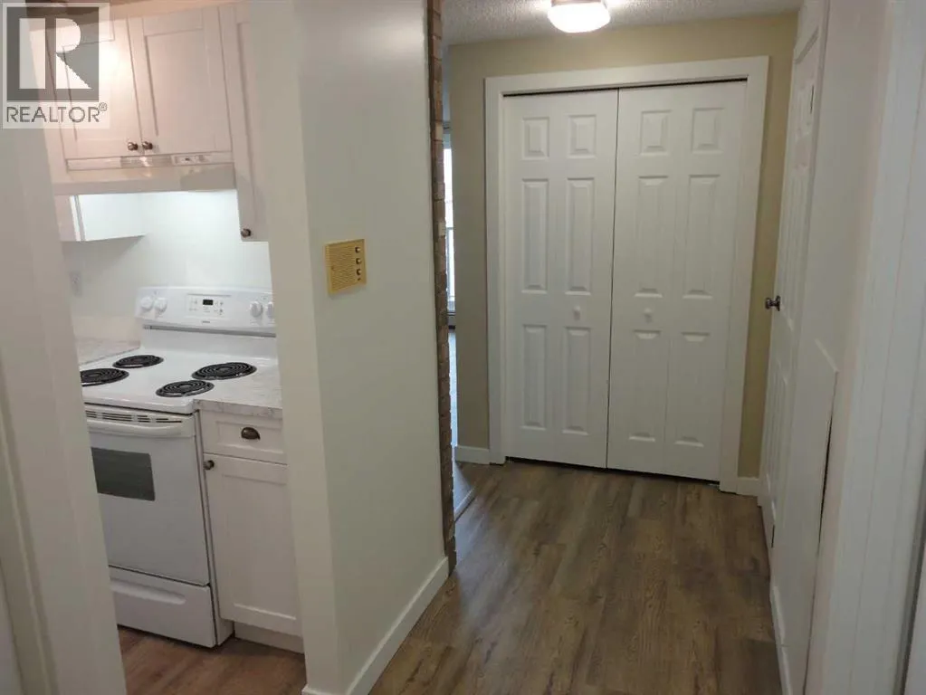 115, 280 Banister Drive