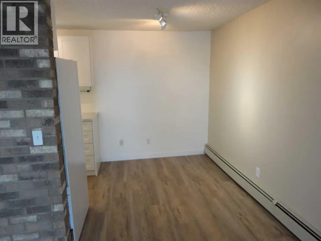 115, 280 Banister Drive