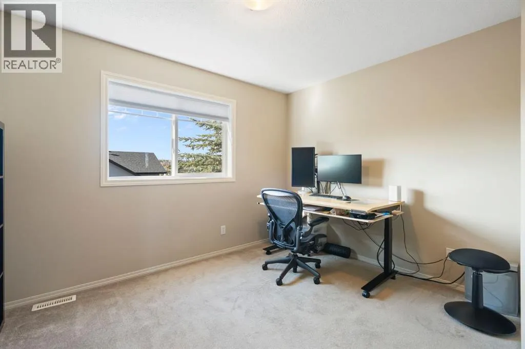 48 Panatella Villas NW