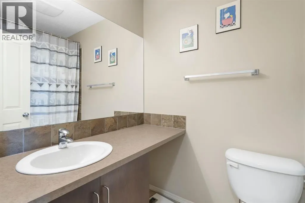48 Panatella Villas NW