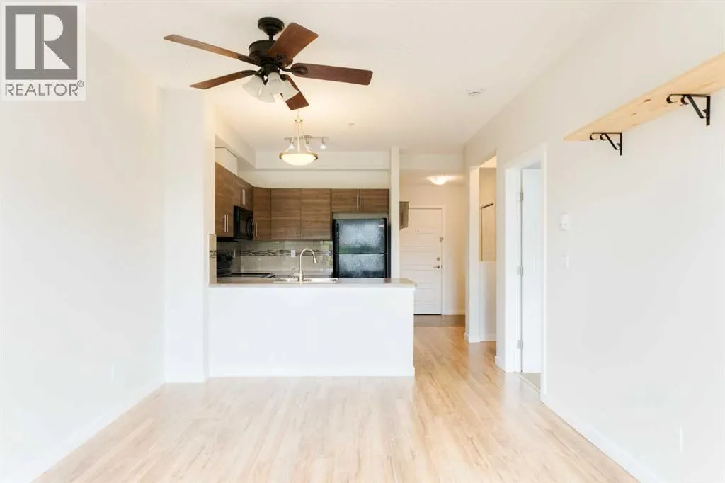 111, 207 Sunset Drive