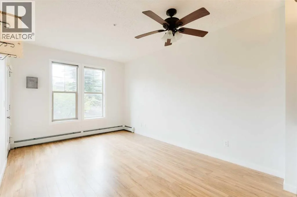 111, 207 Sunset Drive