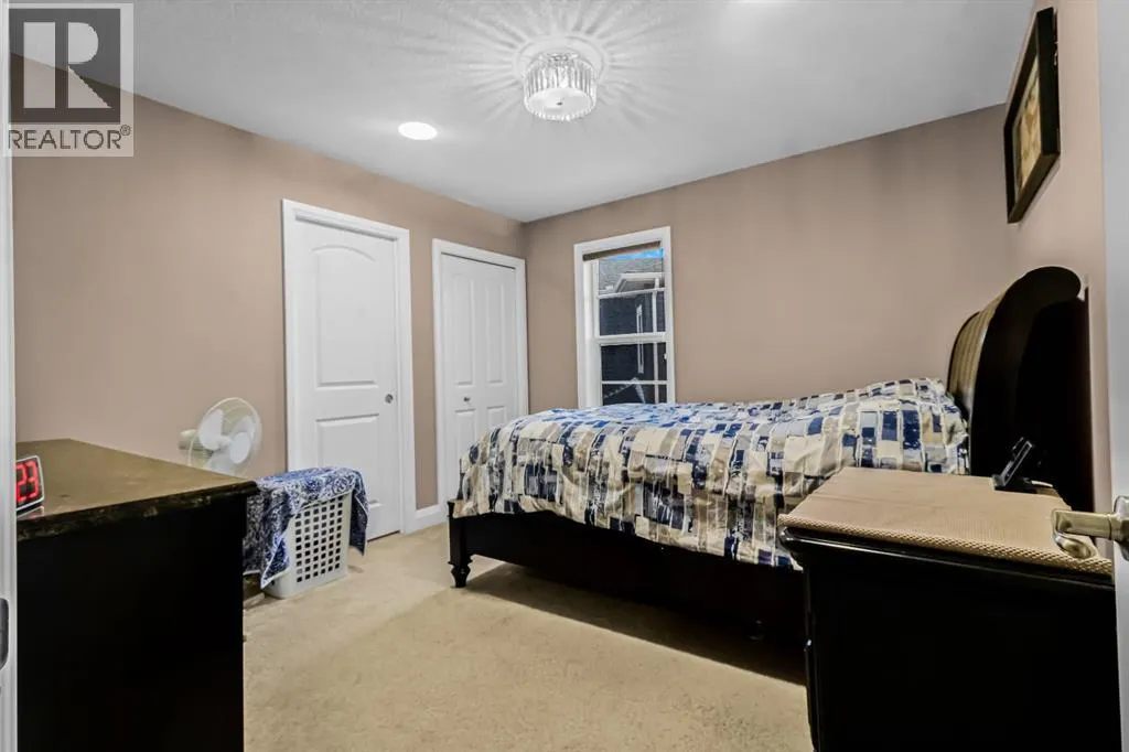 39 Cornerstone Gardens NE