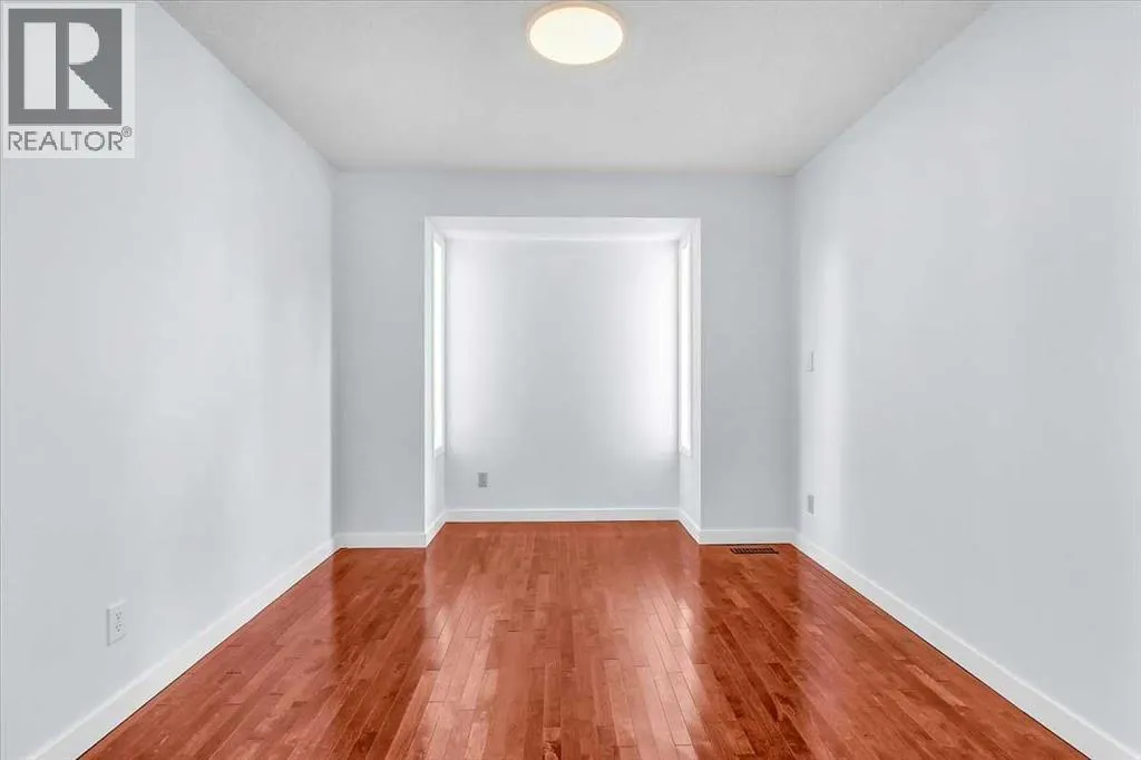 37 Douglasbank Rise SE