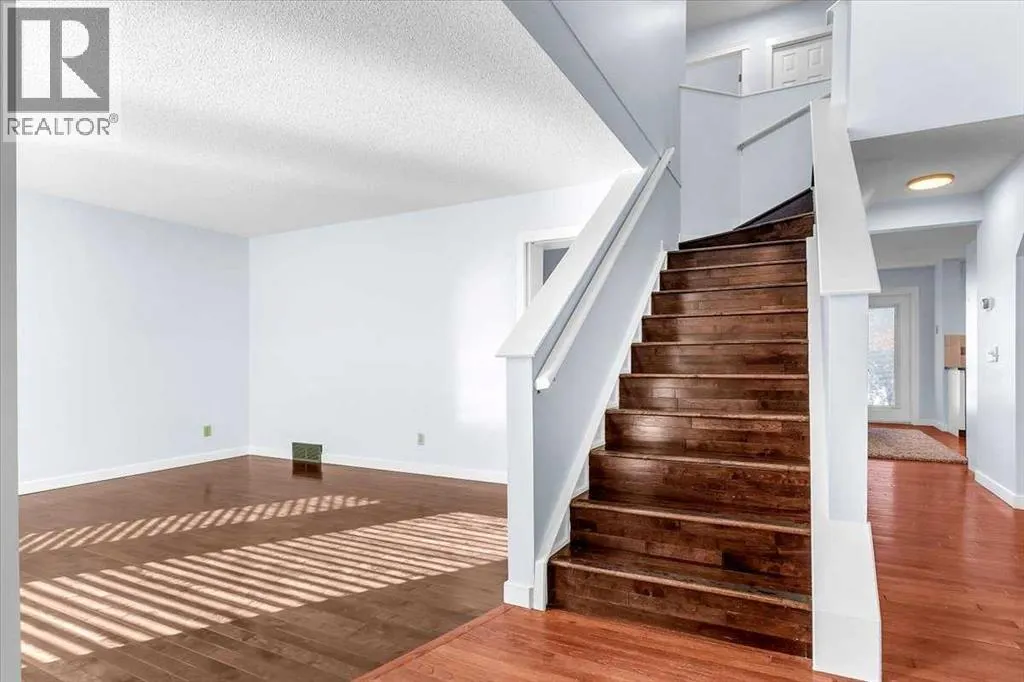 37 Douglasbank Rise SE