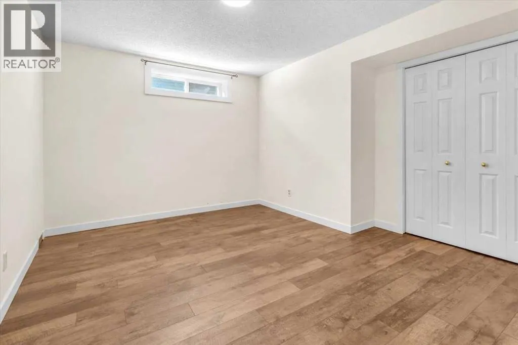37 Douglasbank Rise SE