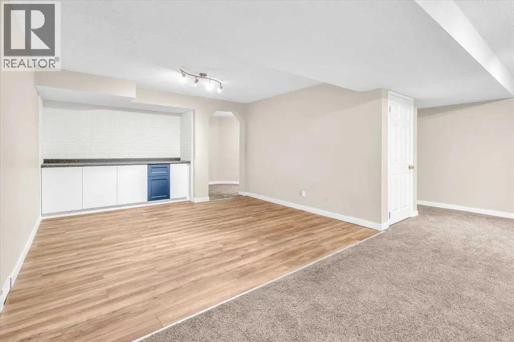 37 Douglasbank Rise SE