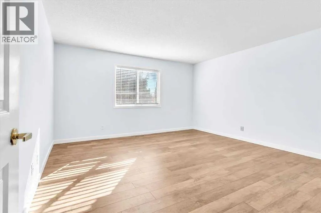 37 Douglasbank Rise SE