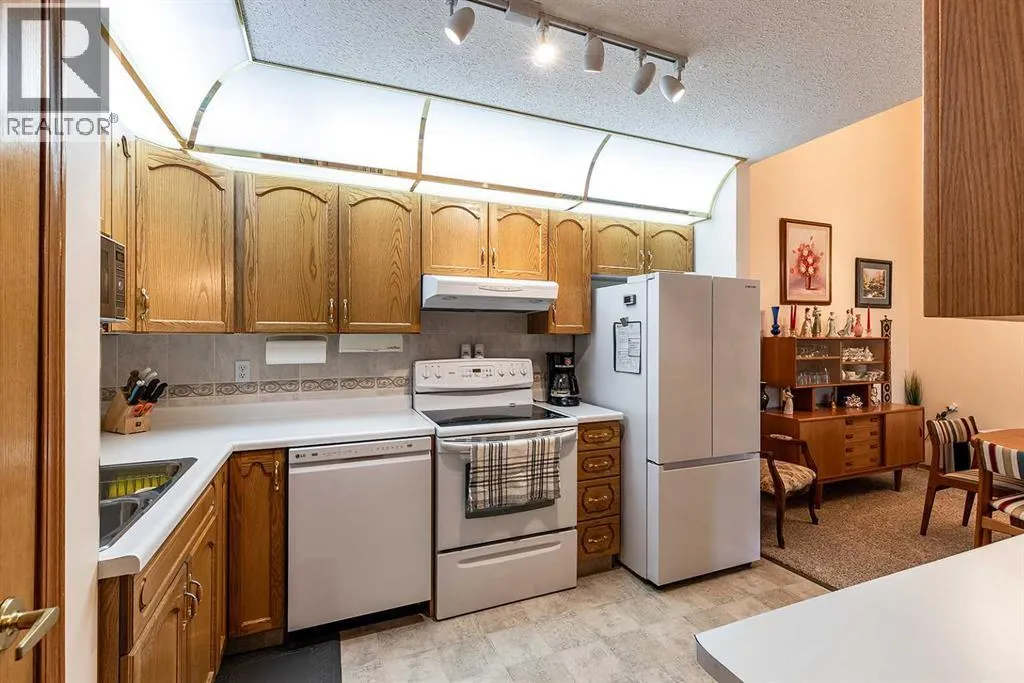 414, 22 Park Meadows Drive SE