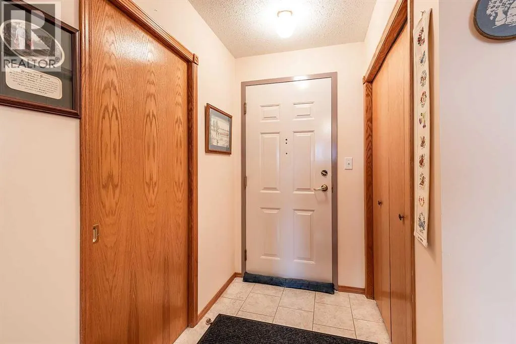 414, 22 Park Meadows Drive SE