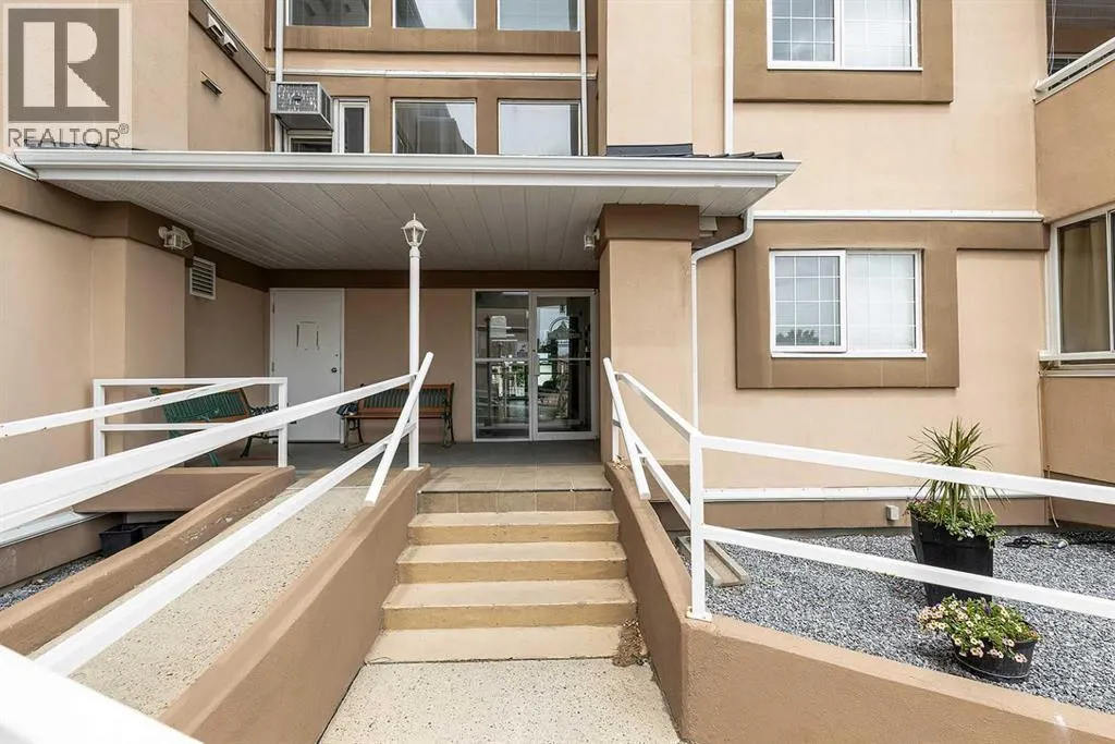 414, 22 Park Meadows Drive SE
