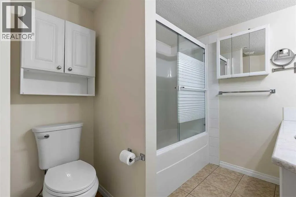 107, 40 Parkridge View SE