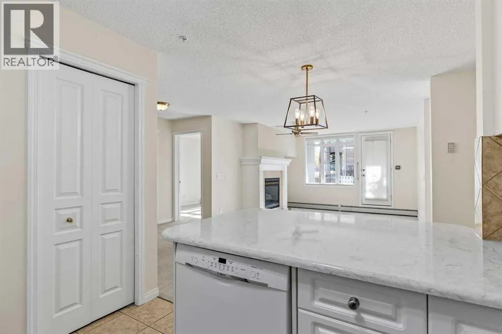 107, 40 Parkridge View SE