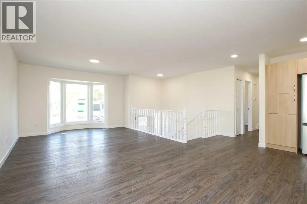 27 Gregson Crescent