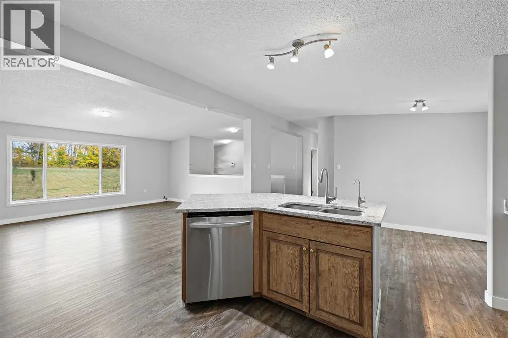 25113 Twp Rd 272