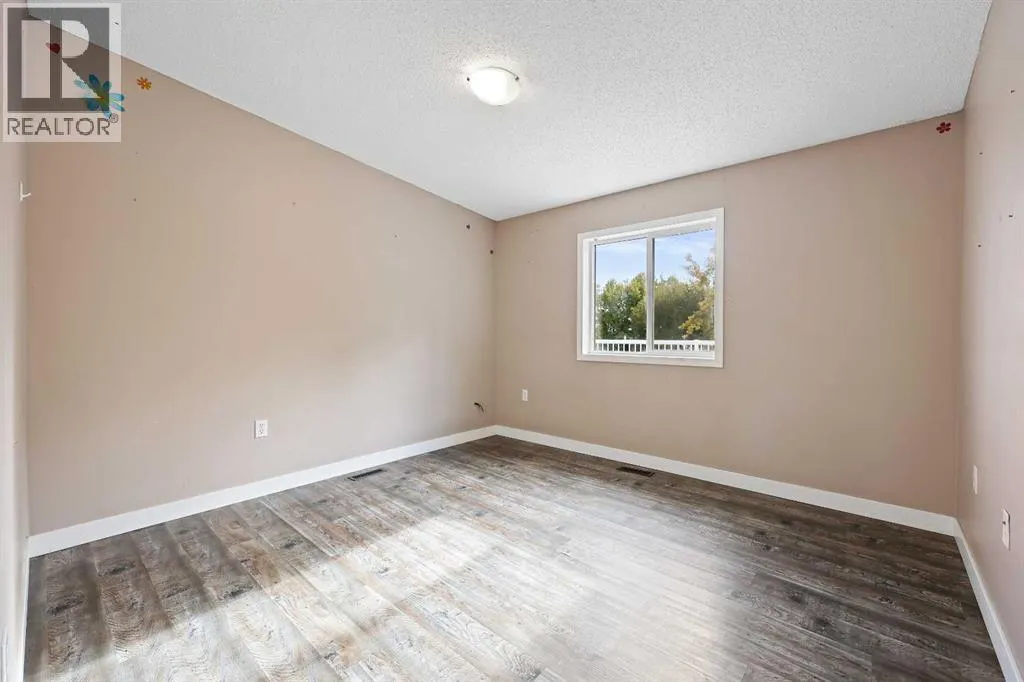 25113 Twp Rd 272