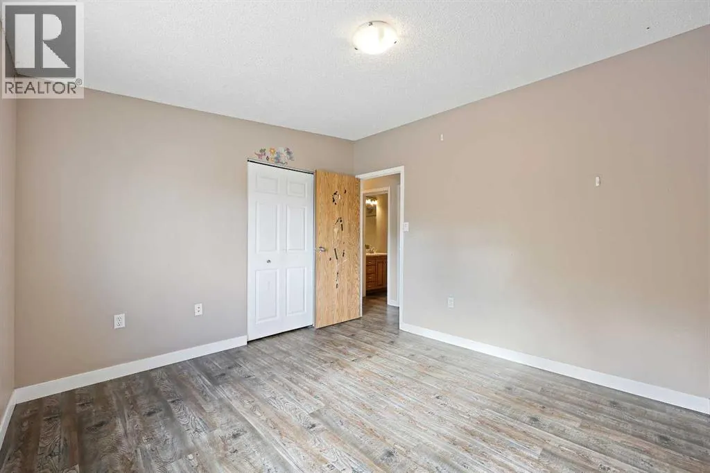 25113 Twp Rd 272