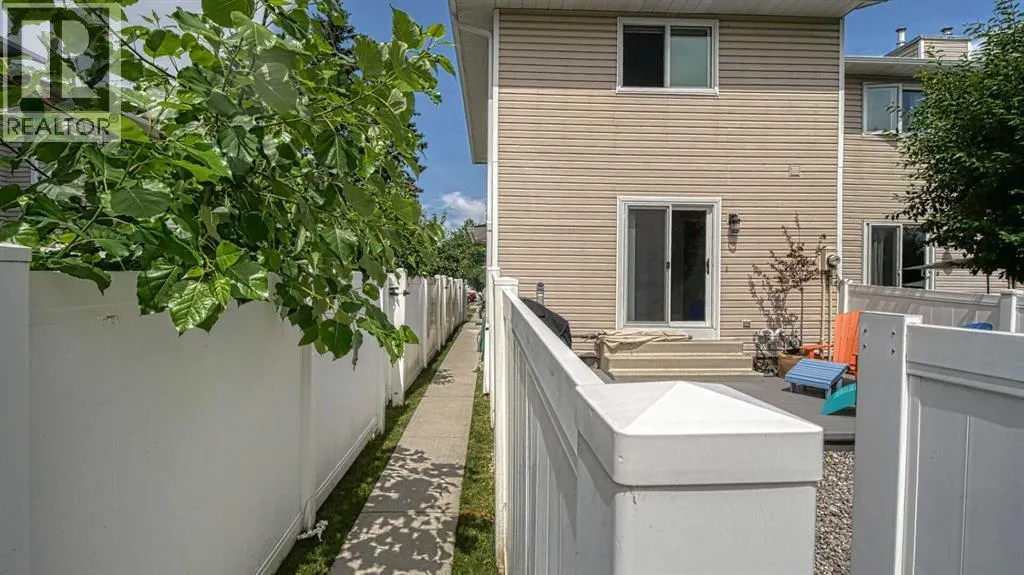 123 Woodsman Lane SW
