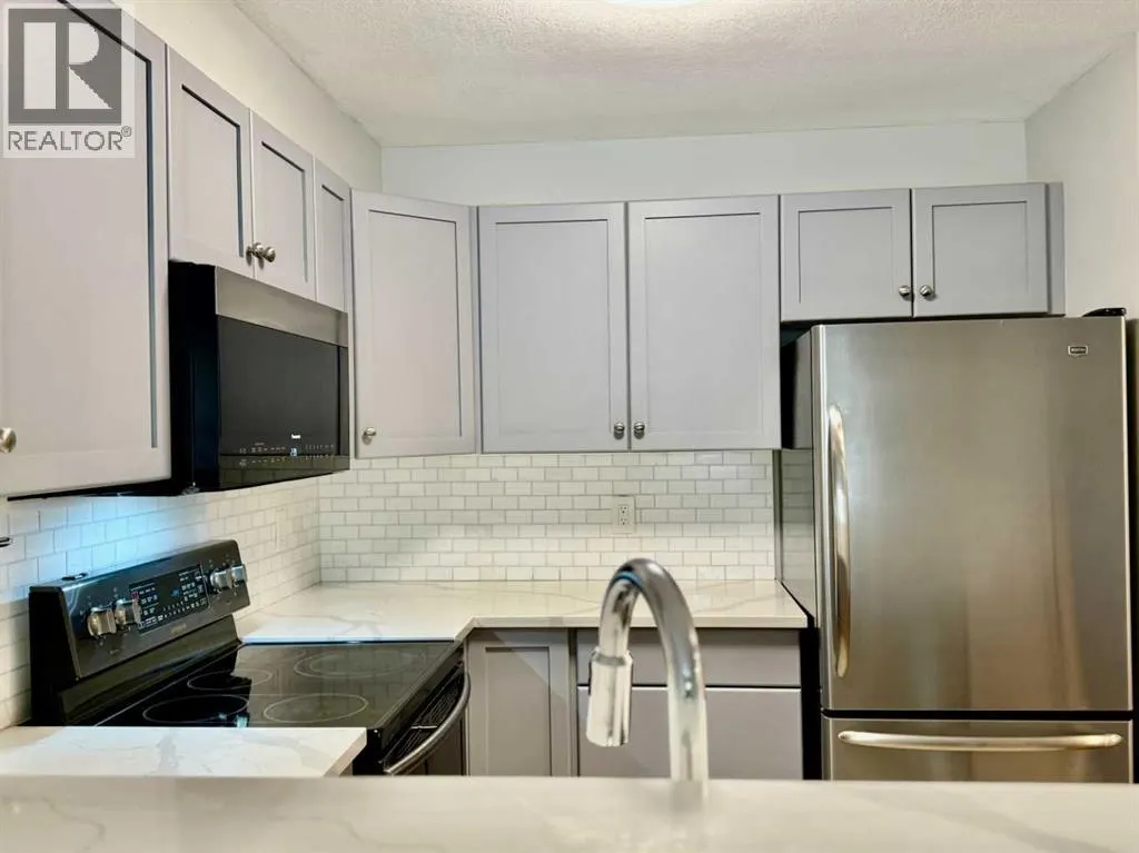 1212, 2518 Fish Creek Boulevard SW
