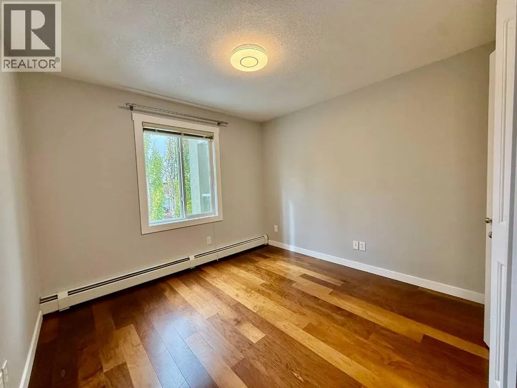 1212, 2518 Fish Creek Boulevard SW