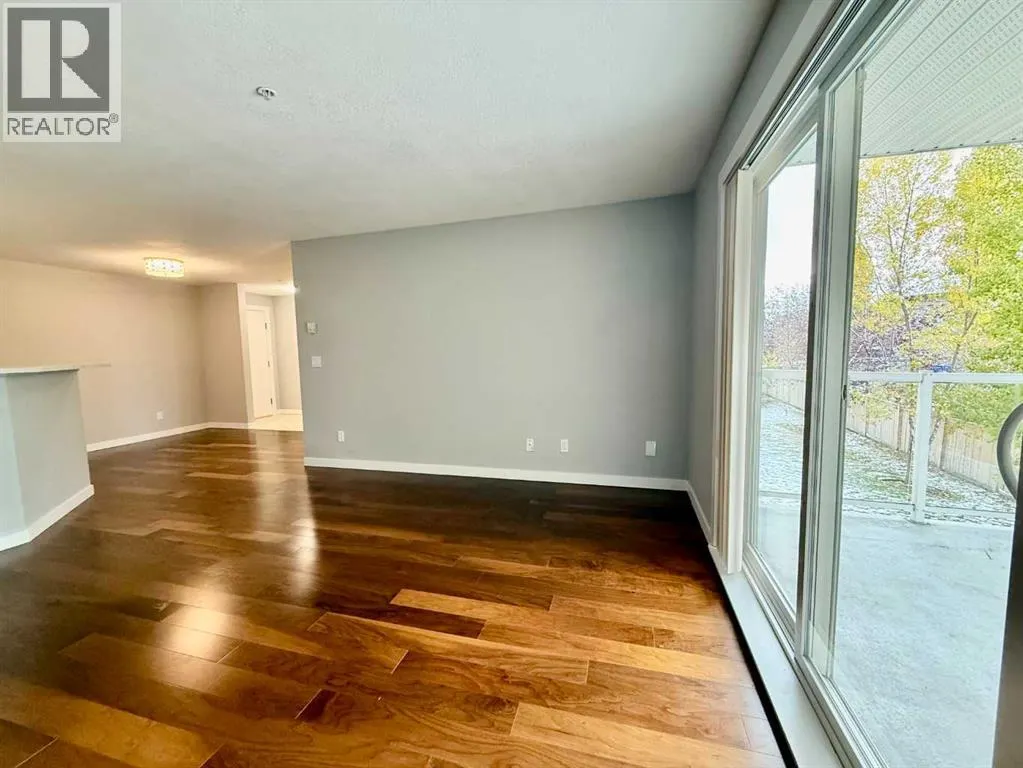 1212, 2518 Fish Creek Boulevard SW