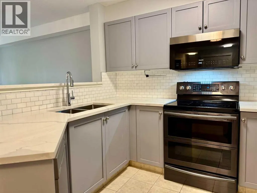 1212, 2518 Fish Creek Boulevard SW