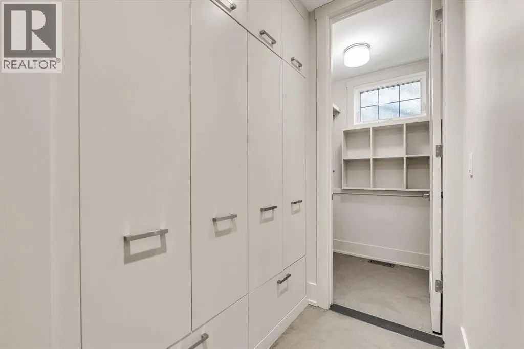 625 Britannia Drive SW