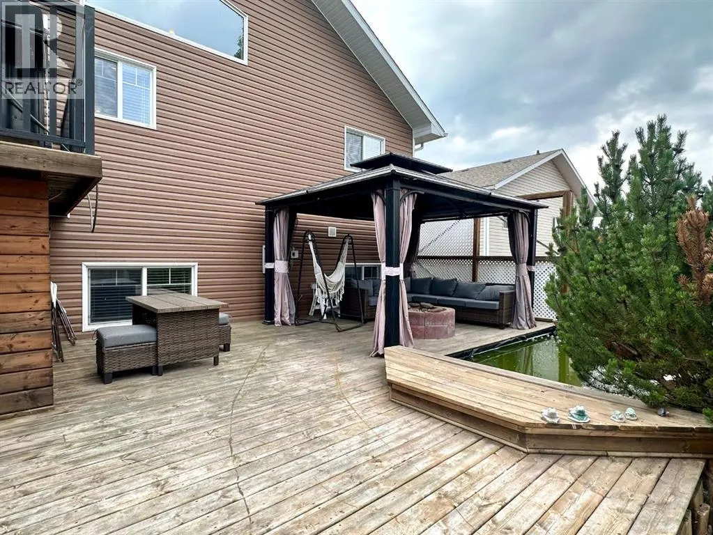 39 Cedar Heights