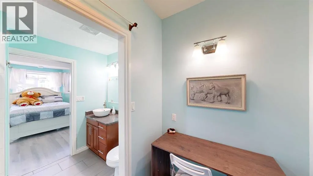 39 Cedar Heights