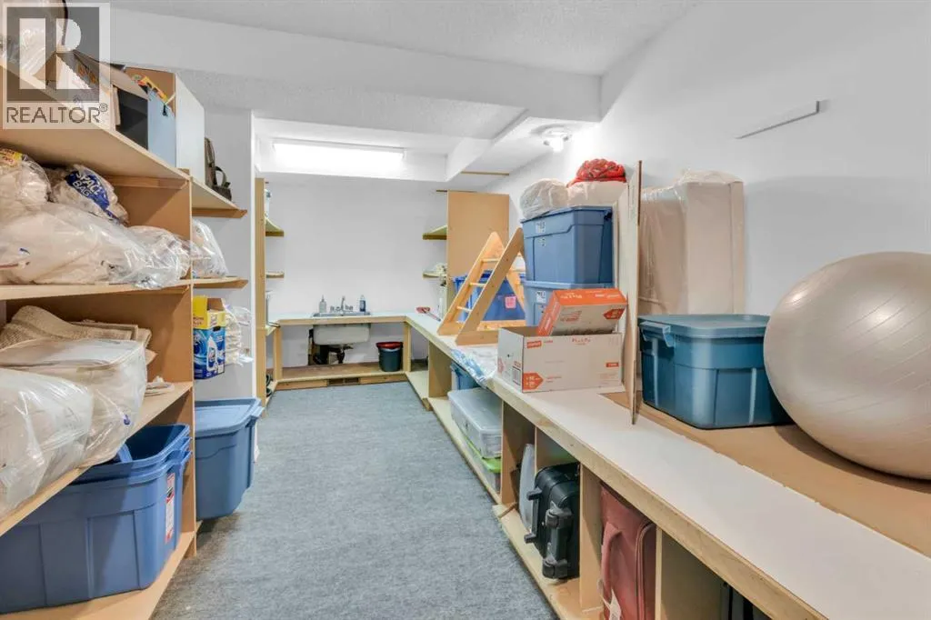 4 Christie Gardens SW