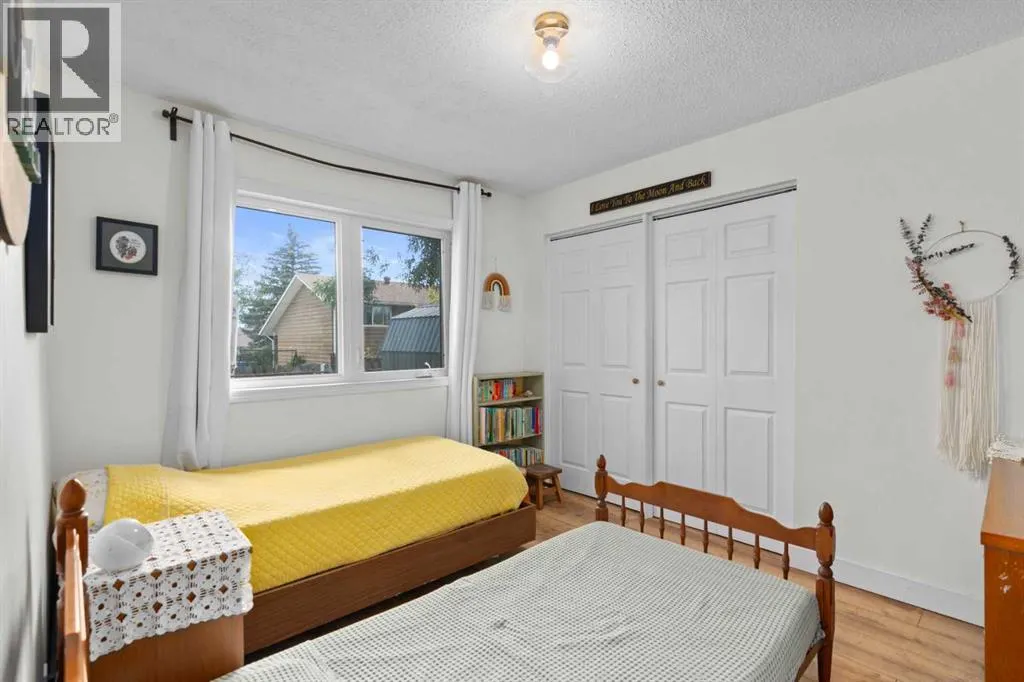 104 Thorson Crescent