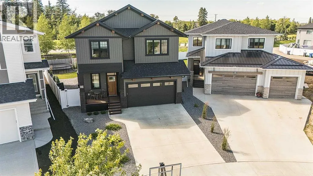 84 Emmett Crescent