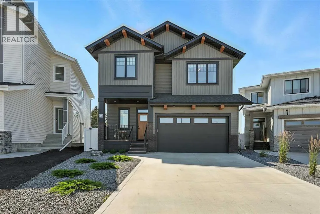84 Emmett Crescent