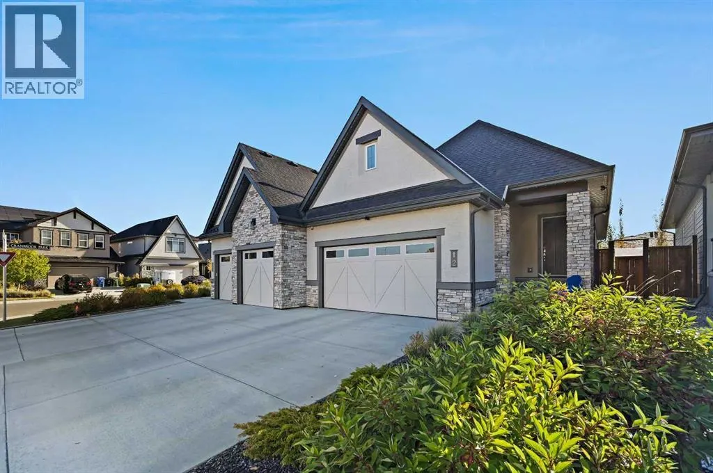 12 Cranbrook Mews SE