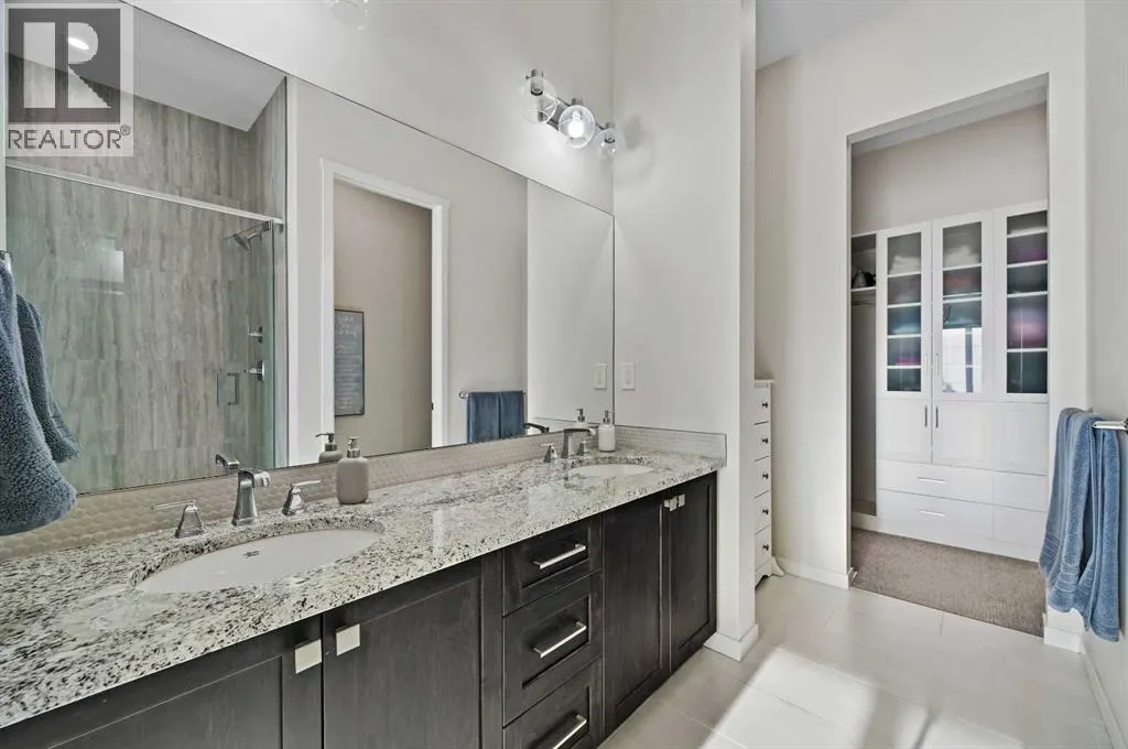 12 Cranbrook Mews SE