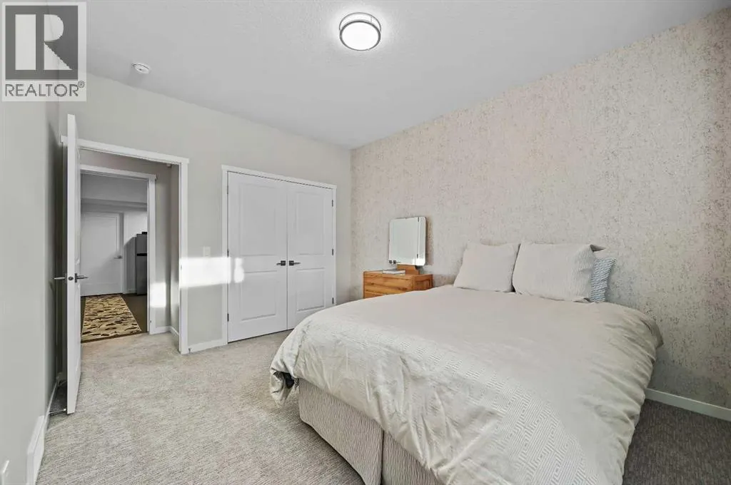 12 Cranbrook Mews SE