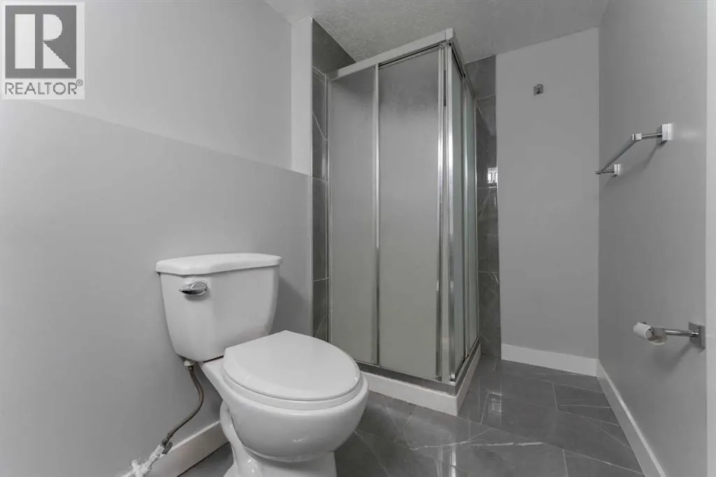 36 Whitehaven Road NE