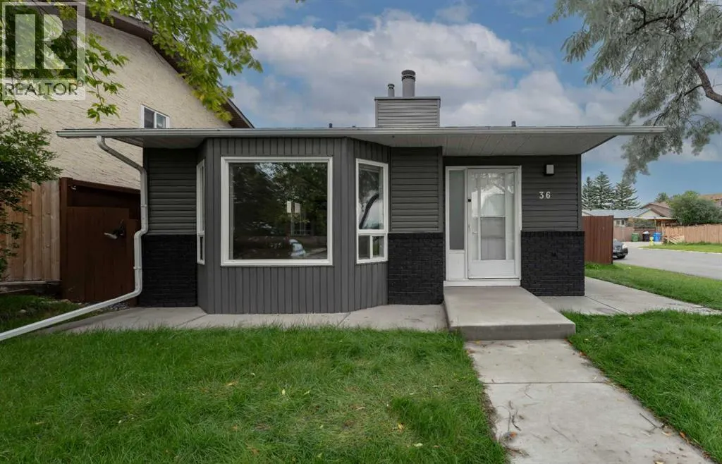 36 Whitehaven Road NE