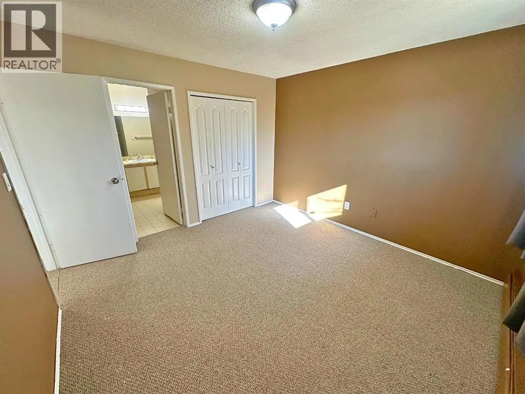 11 Gibson Close