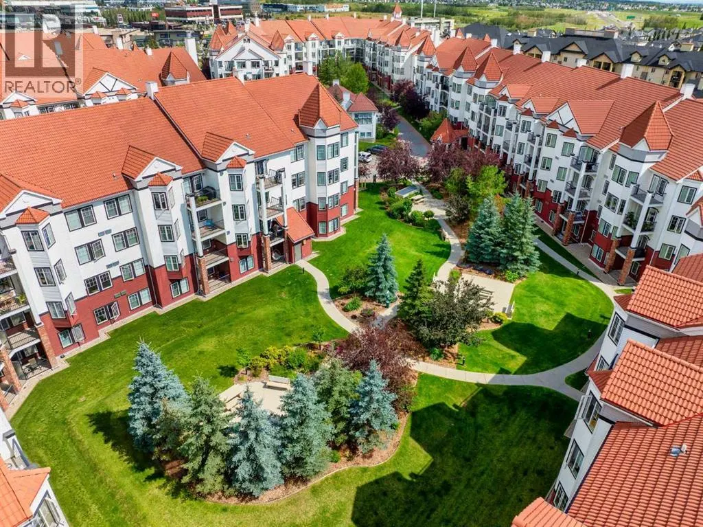 217, 60 Royal Oak Plaza NW