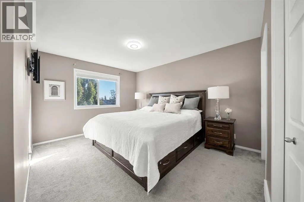 1038 Bridlemeadows Manor SW